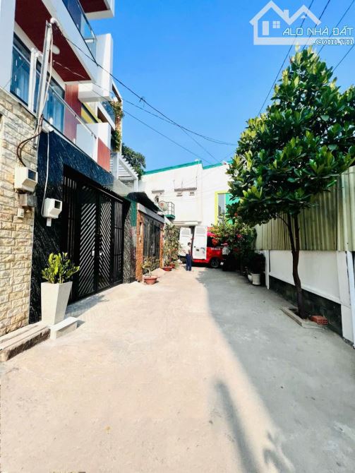 Bán Đất NGANG 8,2M sát đường Đỗ Xuân Hợp,Phước Long A,Q9,Hẻm Ô TÔ,gần chợ Phước LONG B - 1