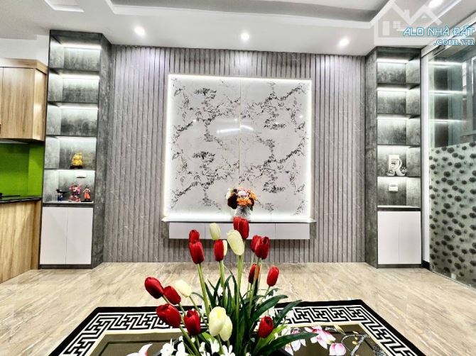Vĩnh Hưng - 6 tỷ 1 - 31m2 - 5 tầng 3 ngủ - ngõ nông - 1