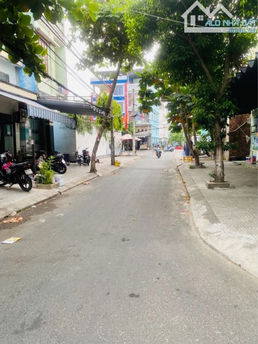 NHÀ MẶT TIỀN NẠI TÚ 1 KHU BẮN PHÁO HOA QUỐC TẾ ĐÀ NẴNG , SAU LƯNG ĐƯỜNG TRẦN HƯNG ĐẠO - 1