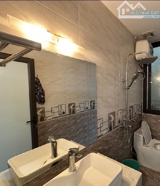 🔥 NHÀ PHỐ NGỌC TRÌ - THẠCH BÀN_HƠN 5 TỊ 🔥 NGÕ SIÊU NÔNG – FULL NỘI THẤT XỊN – Ở NGAY - 1