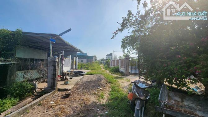 bán đất 6x33 Full Thổ Cư, Nguyễn Tri Phương, Tân Bình, LaGi. gần biển, giá rẻ, đường 6m - 1