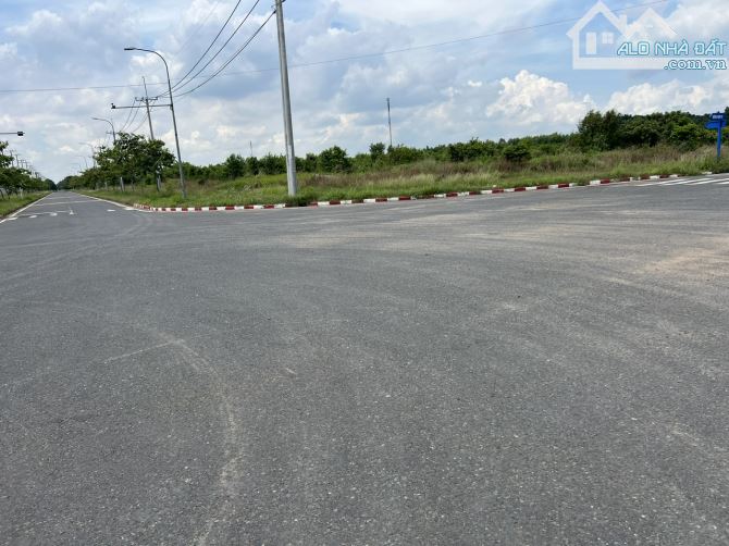 Bán đất xây dựng xưởng SKK 10.000m2 giá chỉ 45 tỷ. KCN Trảng Bom-Đồng Nai - 1