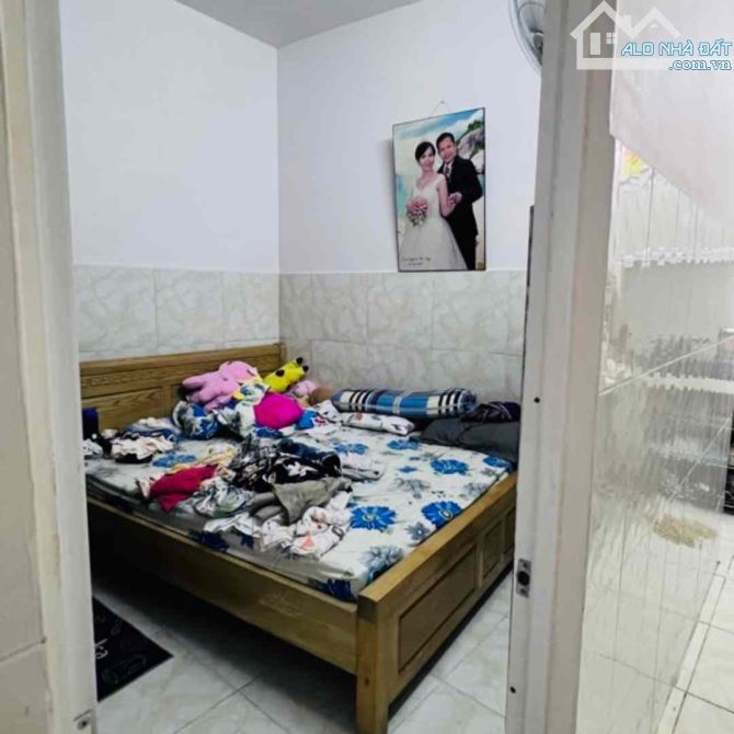 BÁN NHÀ TÂN PHÚ, HẺM 4/ BÙI XUÂN PHÁI, P.TÂY THẠNH, 4X10M, 3 TẦNG, 5 TỶ TL - 1