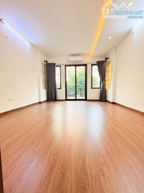 DƯƠNG QUẢNG HÀM 40M2, 6 TẦNG, MT 4M, 11.3 TỶ – NHÀ ĐẸP 10M RA Ô TÔ, 6 NGỦ, Ở HOẶC CHO THUÊ - 1