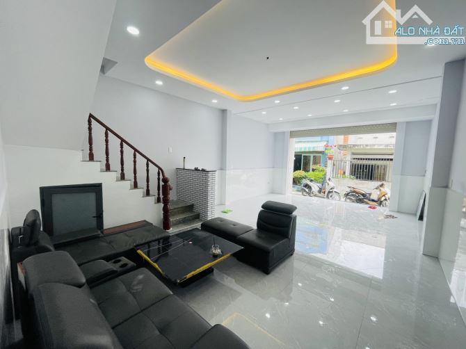 mặt tiền số..ngang rộng dài vi vu...giá cực tốt.hẻm ôtô - 1