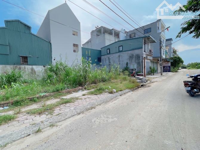 ĐẤT DỊCH VỤ ĐỨC THƯỢNG- Ô TÔ CHẠY VÒNG QUANH - KHU VỰC ĐANG PHÁT TRIỂN  , ĐẤT ĐẸP GIÁ HỢP - 1