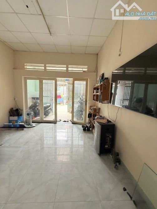 BÁN NHÀ MẶT TIỀN TÂN THỚI Q12 - 76M2 ( 4.2M X 18M) - 5.26 TỶ - 1