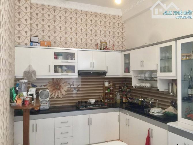 CẦN BÁN NHÀ 1 TRỆT 2 LẦU MẶT TIỀN ĐƯỜNG HÙNG VƯƠNG 85M2 (5x19) - GIÁ: 10Tỷ700Triệu - 1
