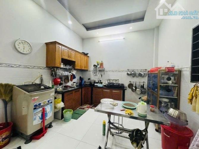 Bán nhà  Khu Đông Tăng Long Trường Thạnh Thủ Đức - Dt: 5x12m Giá 4.9 tỷ TL - 1