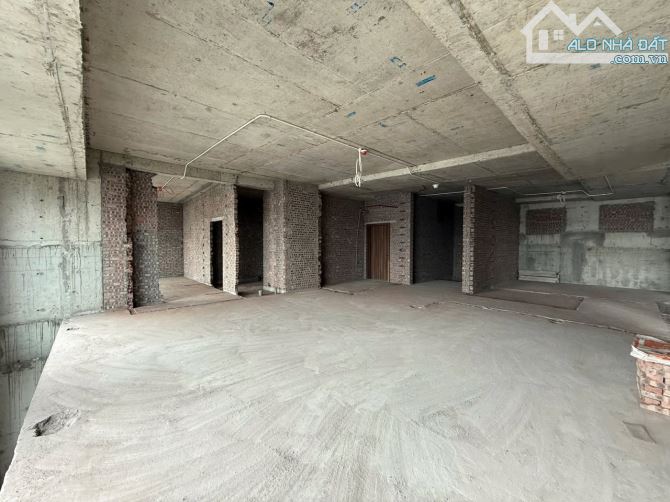 Bán Penthouse Green Diamond Láng Hạ, DT 342m x 2 tầng, 4 ngủ, view đẹp, 56 tỷ đồng - 1
