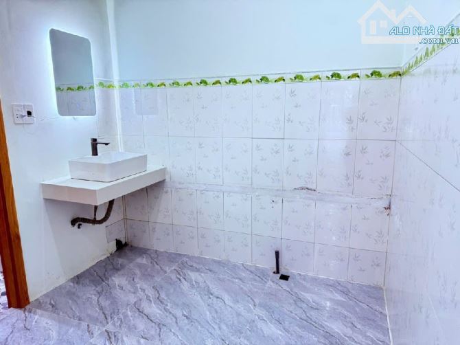 💥 NHÀ CẤP 4 MỚI KENG – KIỆT Ô TÔ TRÁNH NHAU – BÌNH KỲ, HÒA QUÝ – 100M² – GIÁ CHỈ 3,9 TỶ - 1