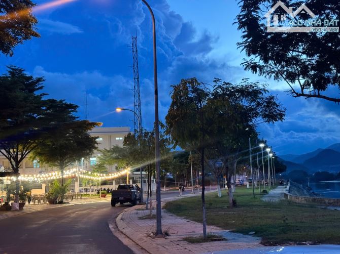 Bán lô đất Hòn Rớ view dự án Sungroup. - 1