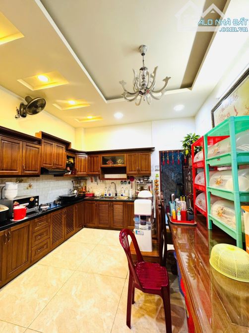BÁN NHÀ NGAY KHU VIP TÊN LỬA – 4 Tầng (80m2) 5PN –MẶT TIỀN ĐƯỜNG 8M- Sổ Vuông A4 - Giá: 9. - 1
