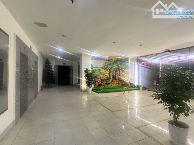 CC BỘ CÔNG AN-ĐẶNG VŨ HỶ, 63 HIẾM-NHỎ TIỀN, TẦNG ĐẸP 2 NGỦ XÁCH VALY VỀ Ở NGAY, 3,45TỶ  ✅ - 1