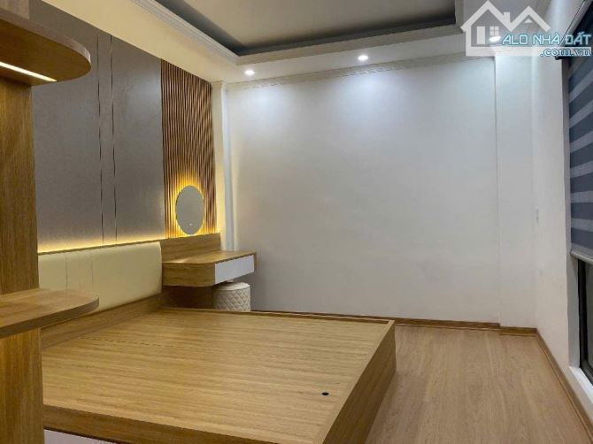 SIÊU PHẨM SÁT PHỐ TÔ HIỆU HÀ ĐÔNG - NHÀ 5 TẦNG THANG MÁY MỚI TINH FULL NỘI THẤT CAO CẤP - 1