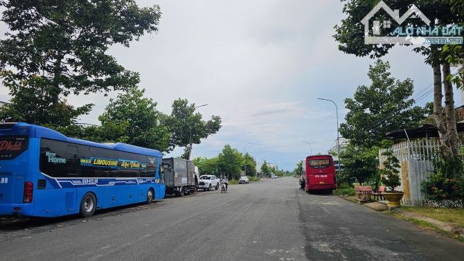 Nền sạch đẹp, vị trí sáng  BÁN NỀN ĐẸP 100m2 - MẶT TIỀN LỘ LỚN 28M - ĐƯỜNG A4 KDC TÂN PHÚ - 1