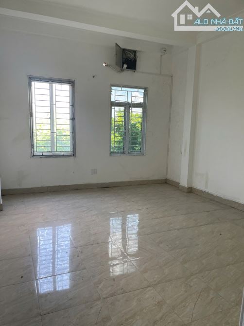 🏠 Bán nhà 3 tầng – Đường Hải Thượng Lãn Ông, P. Đông Vệ - 1