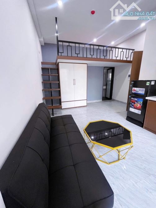 Toà CHDV Nguyễn Trãi, 80m2*7T, MT 5M, 18 phòng KK, ngõ ô tô tránh, đủ PCCC, lãi 7%/năm! - 1