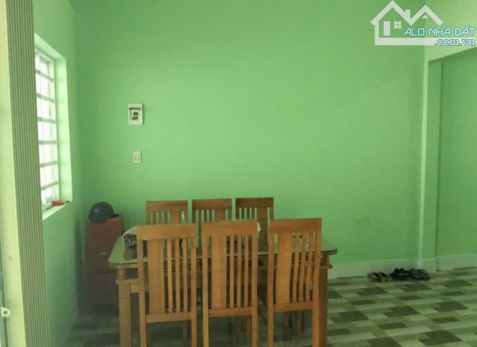 Cần tiền chưa bệnh cho con gái nên chú Bảy gừi bán căn nhà ở Bà Điểm-Hóc Môn. DT 119m2, Gi - 1