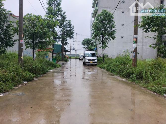 🍀Bán Đất Khu Đồng Lớn, Quang Châu, Việt Yên Gần CC Vega, Mt 4m Dt 72m2 Giá 3.1 Tỷ - 1