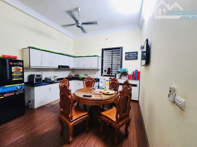 BÁN NHÀ ĐẤU GIÁ MAN BỒI GỐC GĂNG,DT 52M -4 TẦNG,PHÂN LÔ Ô TÔ TRÁNH,SỔ ĐỎ CHÍNH CHỦ. - 1
