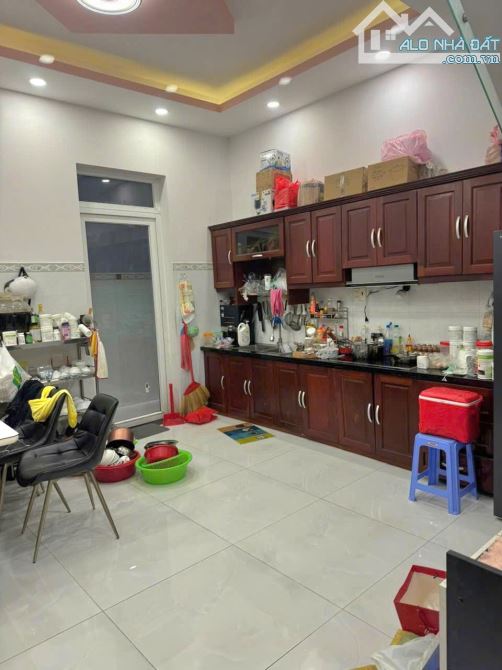 Mặt tiền đường số, sát Lê Văn Thịnh, P.BTT Q2 nhà 4 tầng - 79m2 - 8.7 tỷ - 1