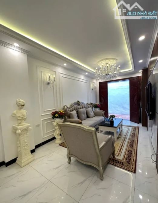 Bán Nhà Hàng Xóm – Khu Đô Thị Nam Thăng Long, BTL | 62m² | 5 Tầng, Nở Hậu, Giá hơn 7 tỷ - 1