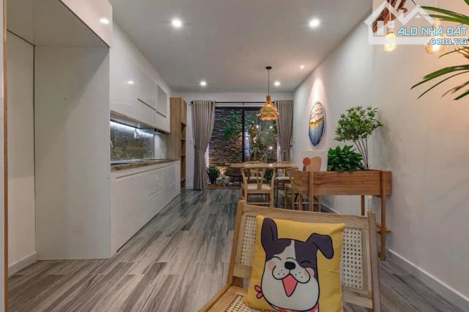 SIÊU PHẨM 3 TẦNG 3 MÊ ĐƯỜNG OTO 8M NGUYỄN CÔNG TRỨ THÔNG THẲNG RA BIỂN MỸ KHÊ. DT 63M2. - 1