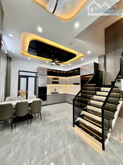 Bán Nhà 3 Tầng Ngang 5m Hẻm Huỳnh Tấn Phát, Full Nội Thất Chỉ Việc Vào Ở Nhỉnh 5 Tỷ - 1
