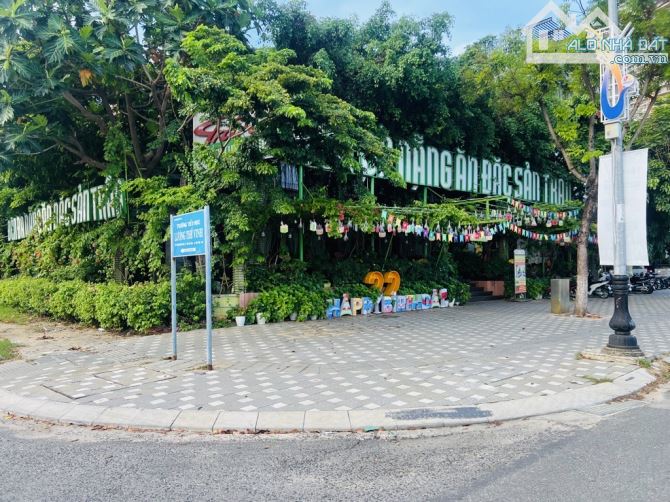 GÓC PHẠM VĂN ĐỒNG VS HOÀNG BÍCH SƠN 682m2 gọi Huy Phan - 1