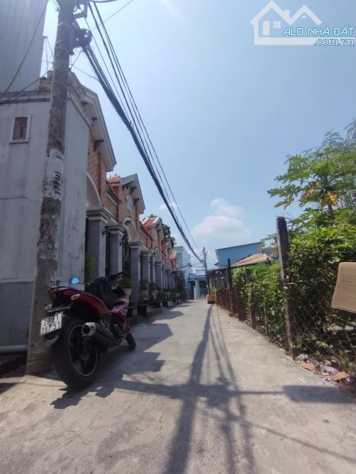 Nhà 2 lầu Nguyễn Bình, Phú Xuân – 60m² – 5.3 tỷ – Xe hơi tới nhà, nội thất cao cấp - 1