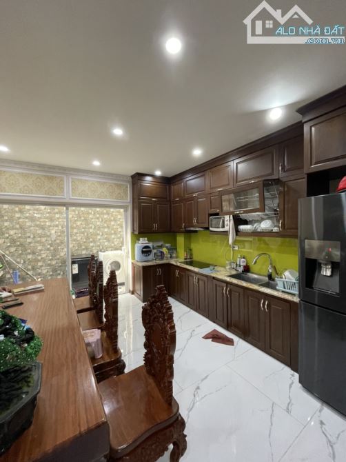 LIỀN KỀ VĂN PHÚ - 5 TẦNG - Ô TÔ - THANG MÁY - KINH DOANH - 100 M2 GIÁ 22,5 TỶ - 1