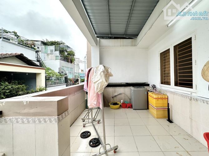 NHÀ 4 TẦNG NGUYỄN TRÃI QUẬN 1 GIÁ 9,5 TỶ SHR CÔNG CHỨNG NGAY - 1