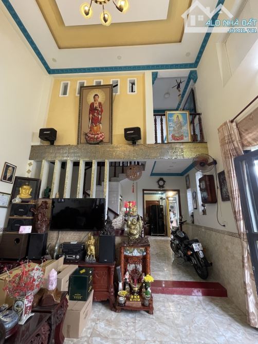 🔴 BÁN GẤP NHÀ 3 TẦNG – 2 MẶT TIỀN– BÀ ĐIỂM, HÓC MÔN – 130M² – NGANG 8M - GIÁ CHỈ 10.5 TỶ‼ - 1