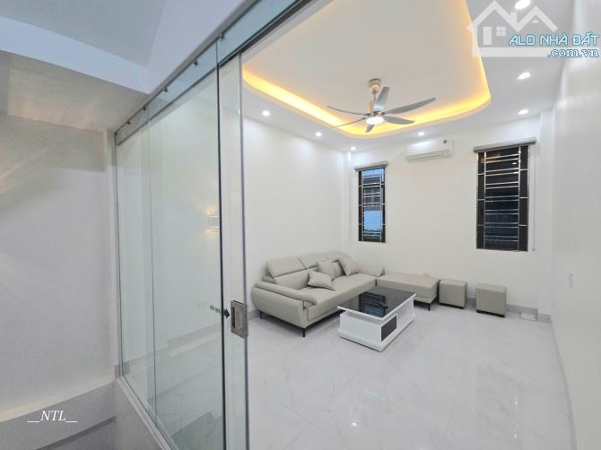 Bán nhà 4.5 tầng Kỳ Bá gần công an cầu nề - 1