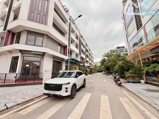 GẤP!NHÀ PHÂN LÔ TRỊNH VĂN BÔ,OTO TRÁNH,THANG MÁY,50X5T,MT=6M, 14.6TY - 1