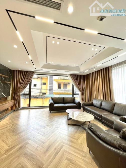 Siêu phẩm Vip cực hiếm bán khu vực Ba Đình dt 110m2 thiết kế 9 tầng. Dòng tiền 200tr/tháng - 1