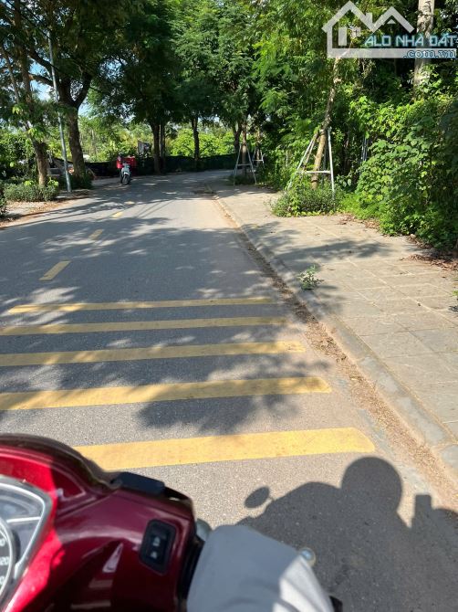 BÁN  ĐẤT lô góc hiếm , XUÂN KHÔI (ĐỘC LẬP), CỰ KHỐI , LONG BIÊN 215m, Mt 15m giá 24ty - 1
