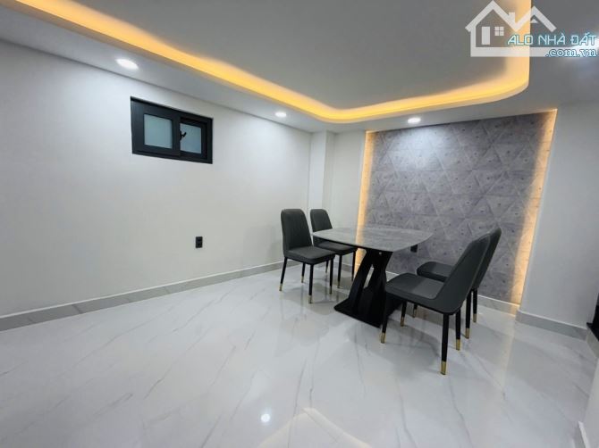 BÁN GẤP GIẢM CHÀO 450 TRIỆU- HẺM XE HƠI- 100m²- 4,5 TỶ - 1