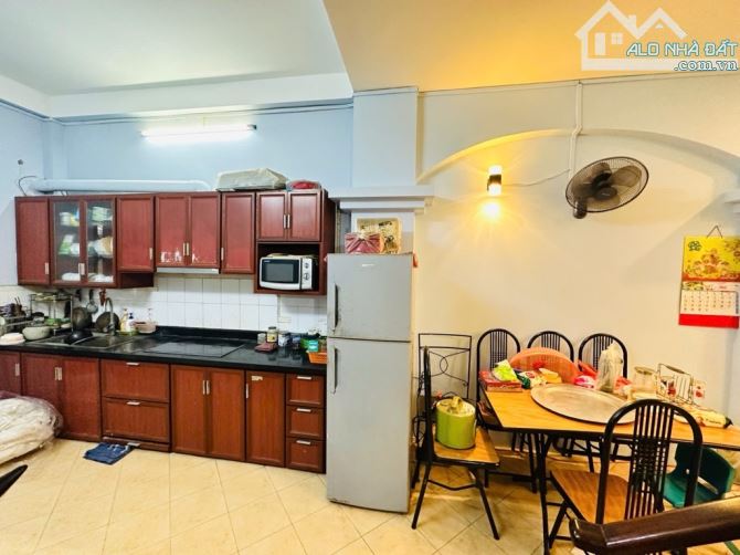 BÁN NHÀ LÔ GÓC PHỐ MINH KHAI, 40M2, 4 TẦNG, 7.2 TỶ - 1