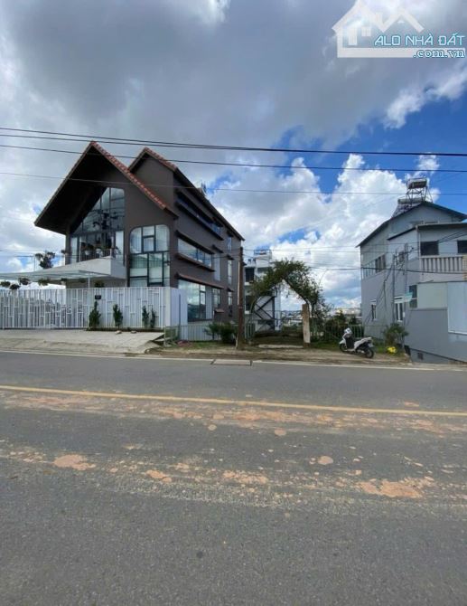 LÔ ĐẤT ĐƯỜNG CHÍNH BẠCH ĐẰNG - 3 MẶT TIỀN CỰC THOÁNG - KHU VỰC ĐÔNG DÂN GẦN CHỢ GẦN TRƯỜNG - 1