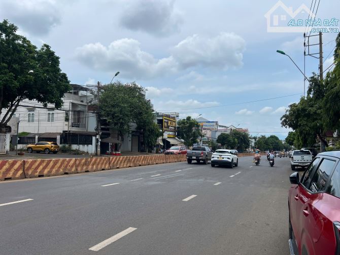 10 X 20 MẶT TIỀN NGUYỄN VĂN CỪ , NGAY CÔNG AN PHƯỜNG TÂN LẬP - 1