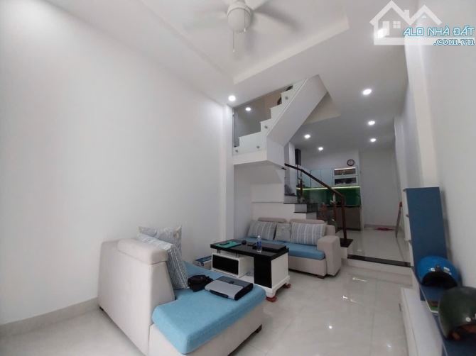 BÁN NHÀ 3 TẦNG LÊ HOÀNG PHÁI P17 GÒ VẤP– HẺM XE HƠI – 3PN CHỈ  5.45tỷ - 1