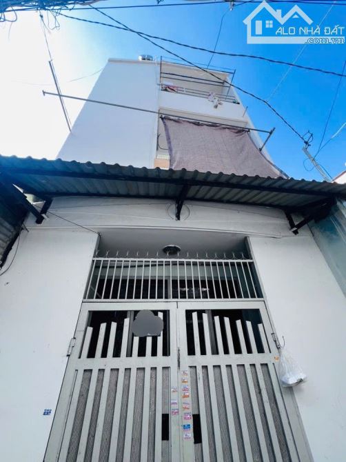 NGAY CHỢ LÝ THƯỜNG KIỆT - 3 TẦNG BTCT - 5PN 5WC - HẺM BA GÁC THÔNG THOÁNG 4*10m 4.2Tỷ - 1