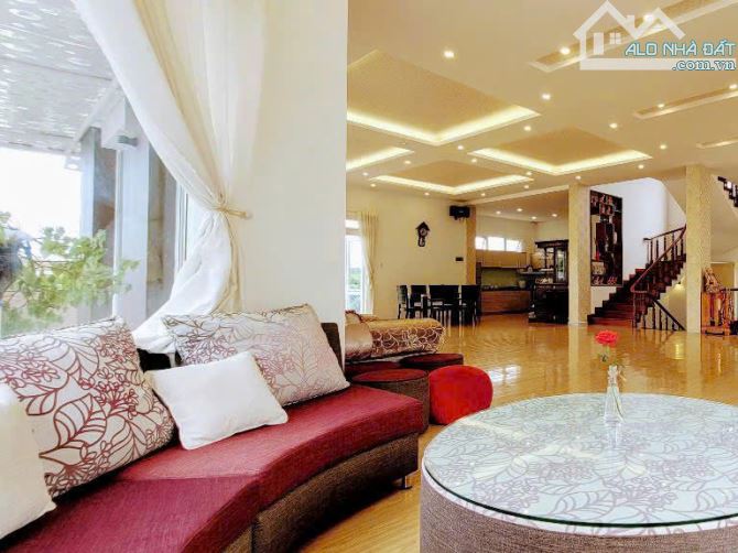 VILLA SÂN VƯỜN RỘNG 1.000M2 - SỔ FULL XÂY DỰNG NGAY TRUNG TÂM - ĐƯỜNG NHỰA 12MET VIEW ĐẸP - 1