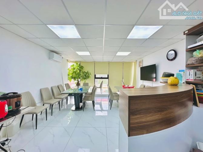 phân lô, ô tô tráh, thag máy, KD, gần đại học thăng long, vũ tông phan,100Mx6TxMT5m 26,5ti - 1