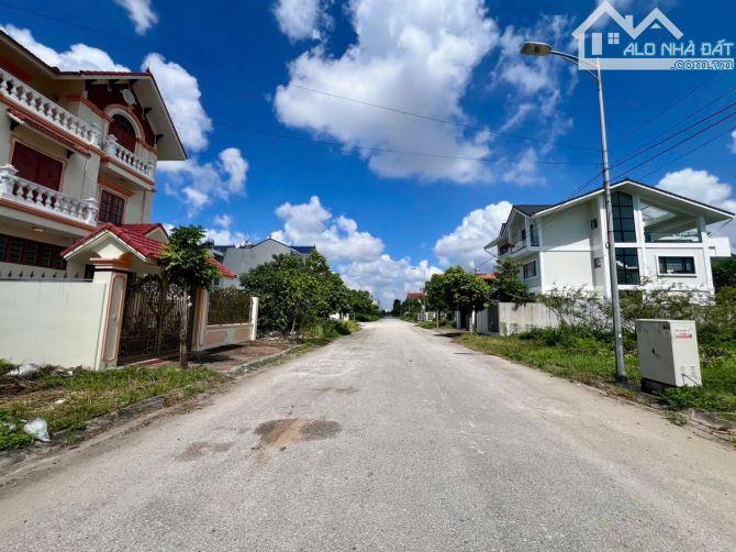 Chuyển nhượng lô đất 280m2 trục đường chính 15m dự án Anh Dũng 7 - Dương Kinh . - 1