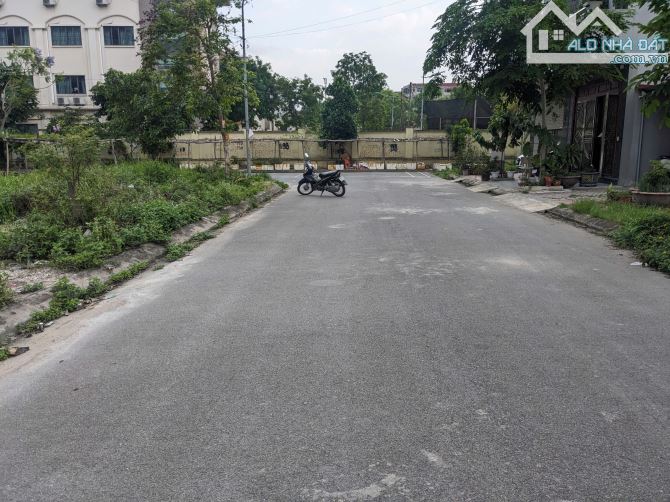 CẦN BÁN LÔ ĐẤT KHU 1 ĐẠI PHÚC HÀN THUYÊN BN - 1