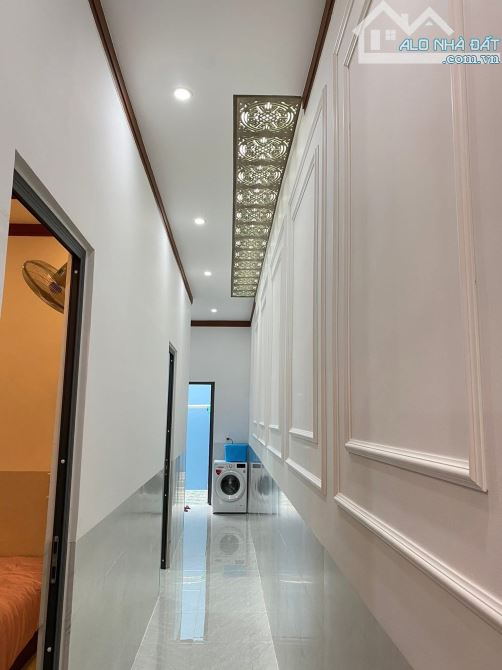 BÁN NHÀ MẶT TIỀN KINH DOANH LÊ DUẨN, DT 4.2*31, Tc 100%, Giá 8.2Tỷ - 1
