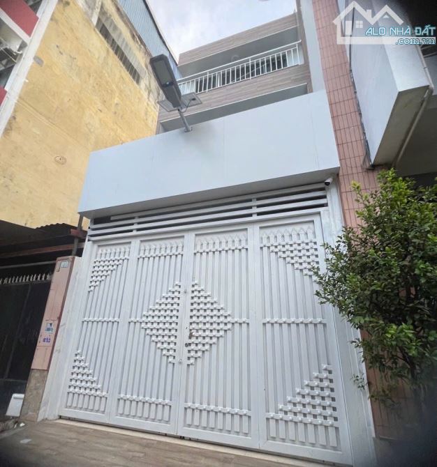 Quận Bình Thạnh-Nhà đẹp-Hẻm ô tô 6M-Giáp Q1-Sát MT Chu Văn An-P26–81m2-4x20-3tầng-5PN,6WC - 1